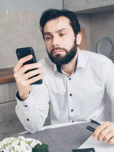 Telefon